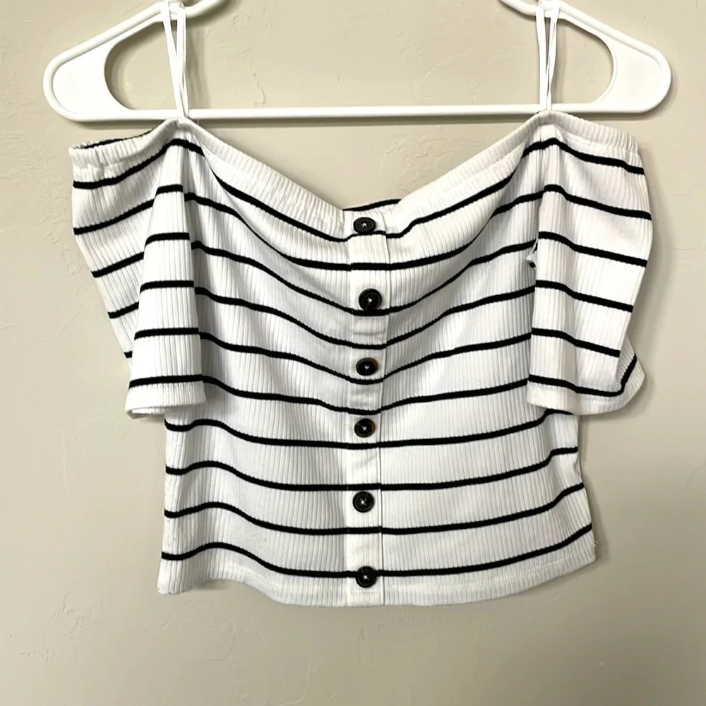 2 Off the Shoulder Women’s Tops | Express | Guess | Red | Black/White Stripe - Picture 7 of 10